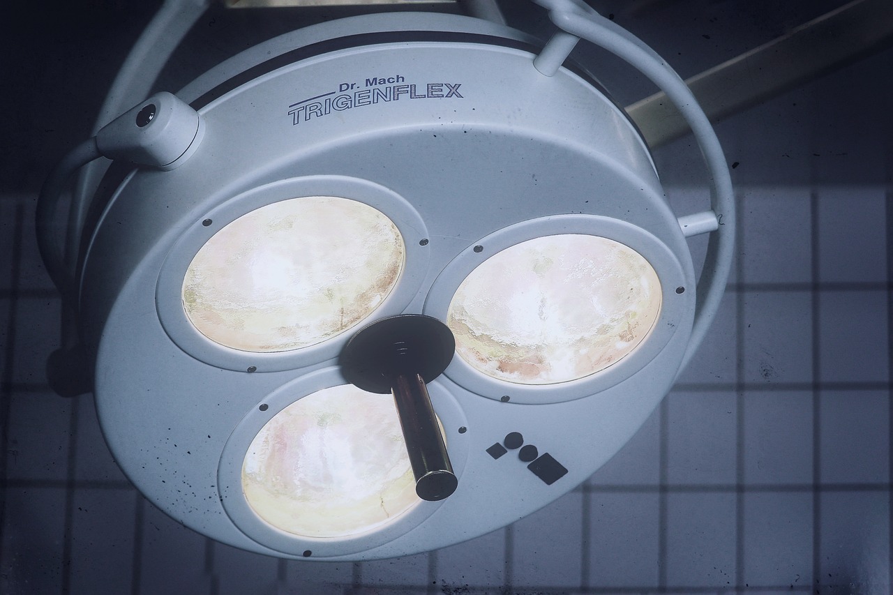 电销电话手机卡：2022如何注册招标代理